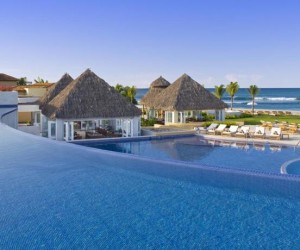 Top Americas Destinations Favored By The Wealthy st-regis-hotel-mexico