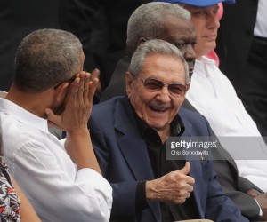 obama-with-fidel-in-cuba-2016