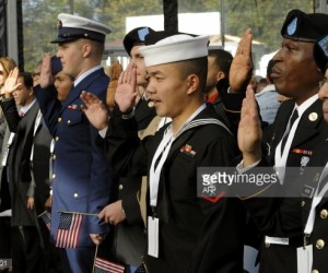 We Often Forget That Immigrants Too Make up A Part Of The U.S. Military citizenship-ceremony-for-themilitary
