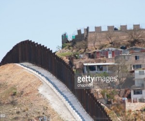 Donald Trump: Talk To El Chapo Before Building Your Great Border Wall us-border-wall