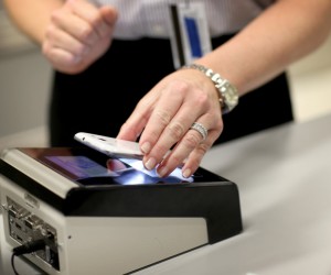 Can US Customs Really Demand And Search Your Phone, Other Devices? us-customs-searching-phones