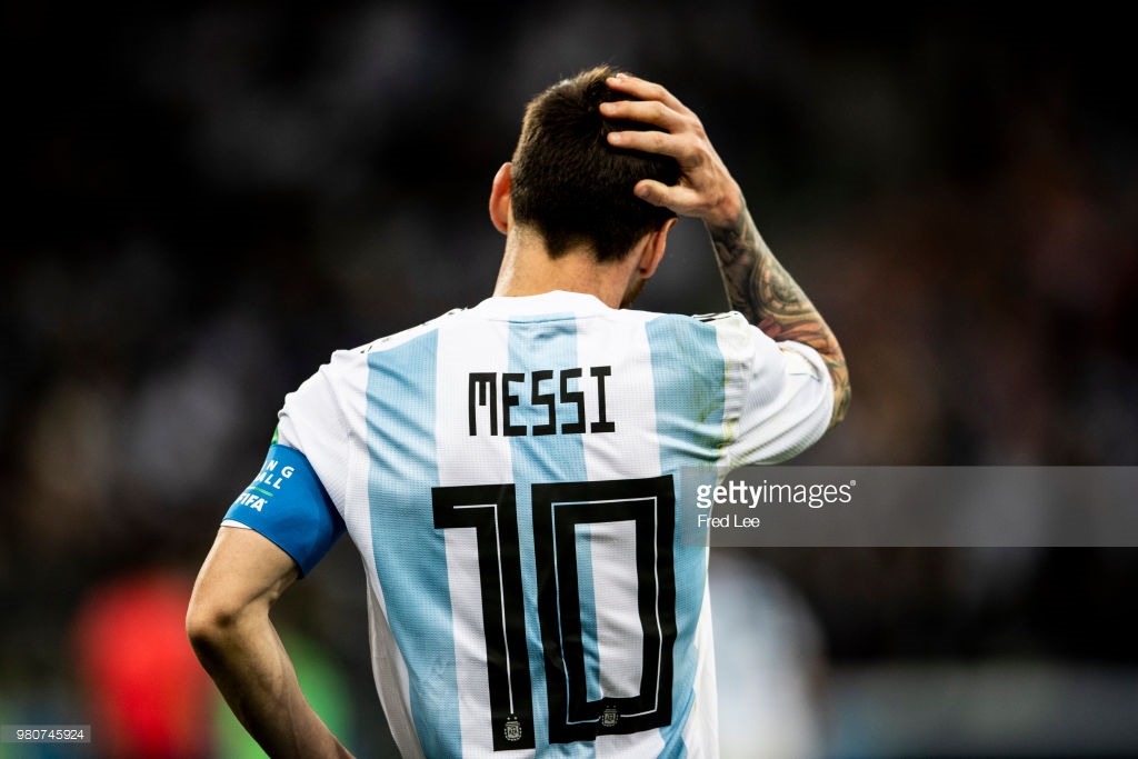 lionel-messi-holds-his-head-after-argentina-loss lionel-messi-holds-his-head-after-argentina-loss