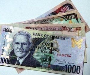 This Caribbean Country’s Dollar Is Slip Sliding Away jamaica-dollar-sliding