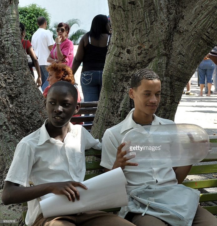 Cuban-Students-with-blown-up-condom Cuban-Students-with-blown-up-condom