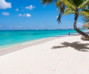 best-beaches-in-the-caribbean-seven-mile-beach-grand