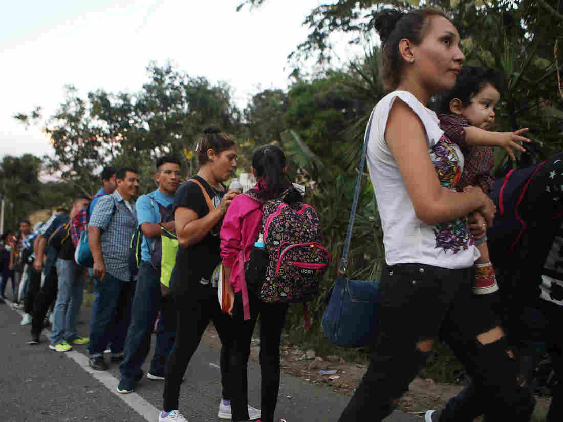 new- migrant-caravan-heading-to-us new- migrant-caravan-heading-to-us