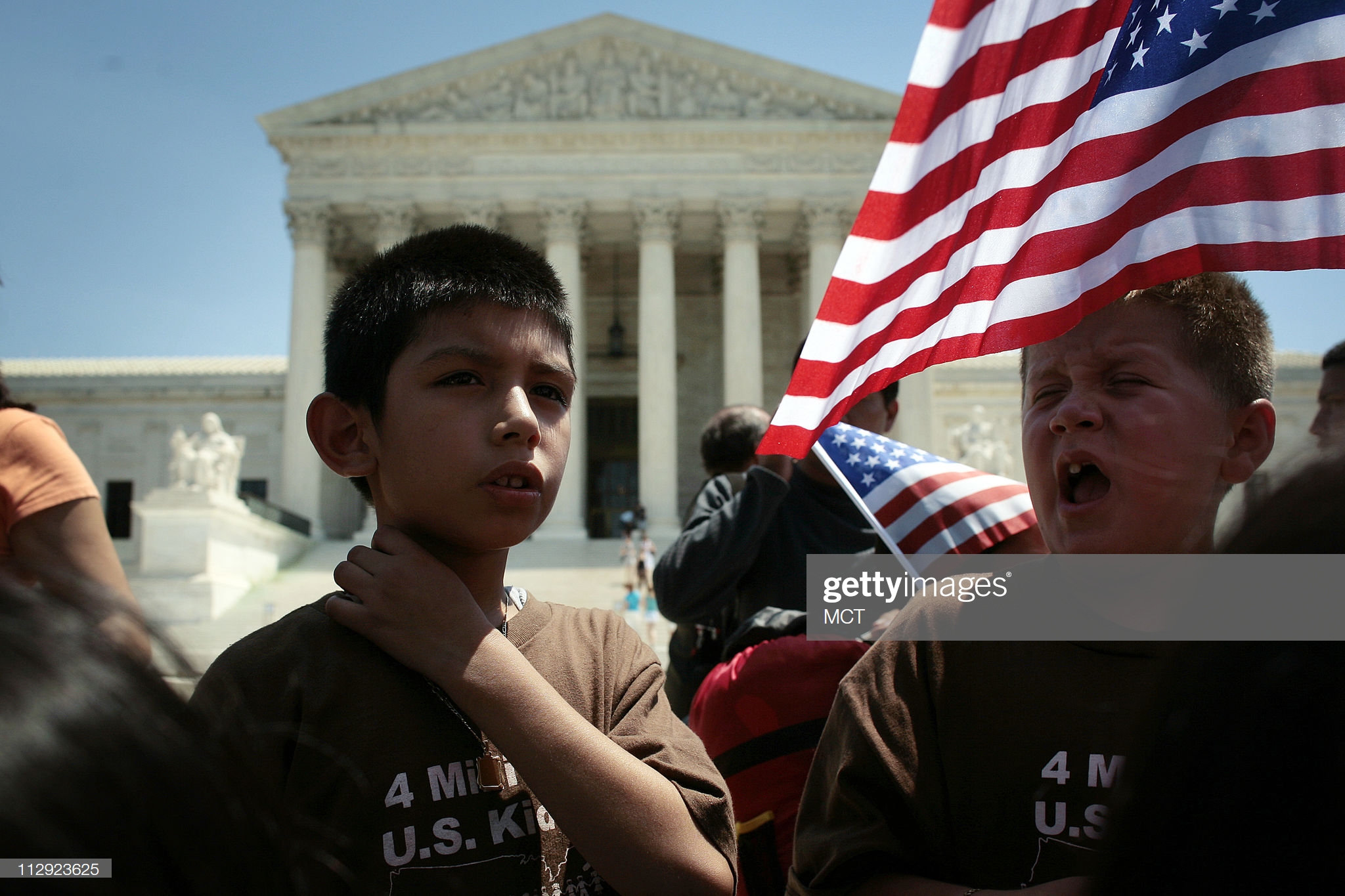 immigrant-children-protest