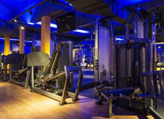 Life-Fitness-Expanding