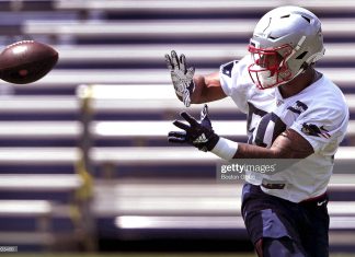 Caribbean Sports Roundup caribbean-born-nfl-star-NKEAL-HARRY