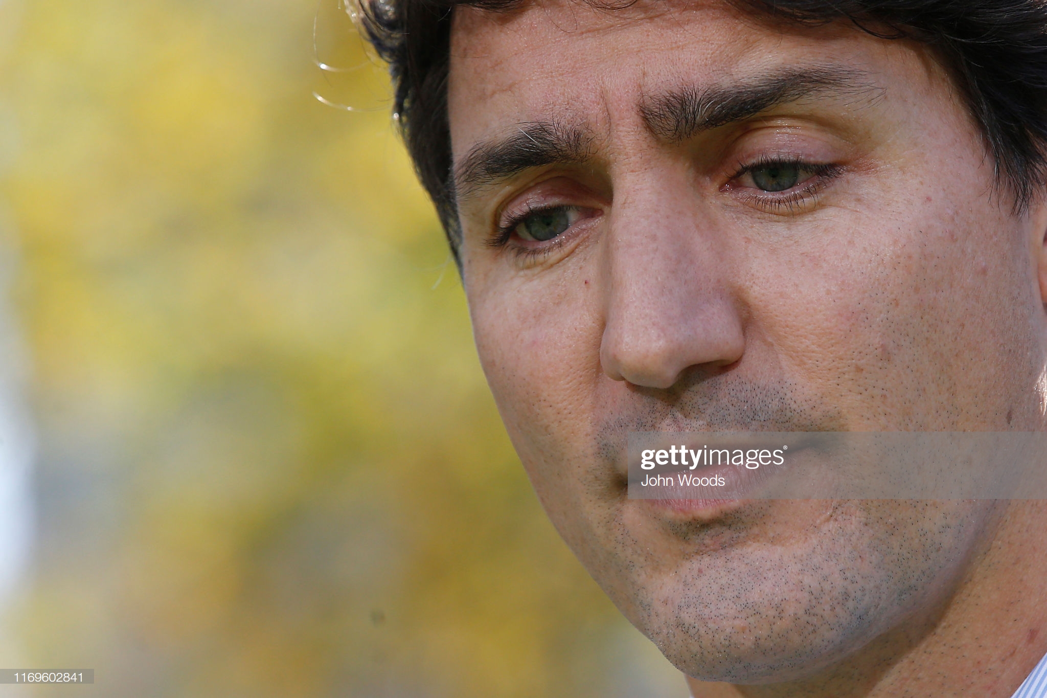 justin-trudeau-says-sorry-over-dayo