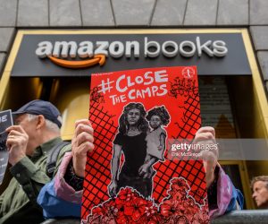 In A Space Of 14 Days, Two Immigrants In US ICE Custody Are Dead ICE-AMAZON-PROTESTS