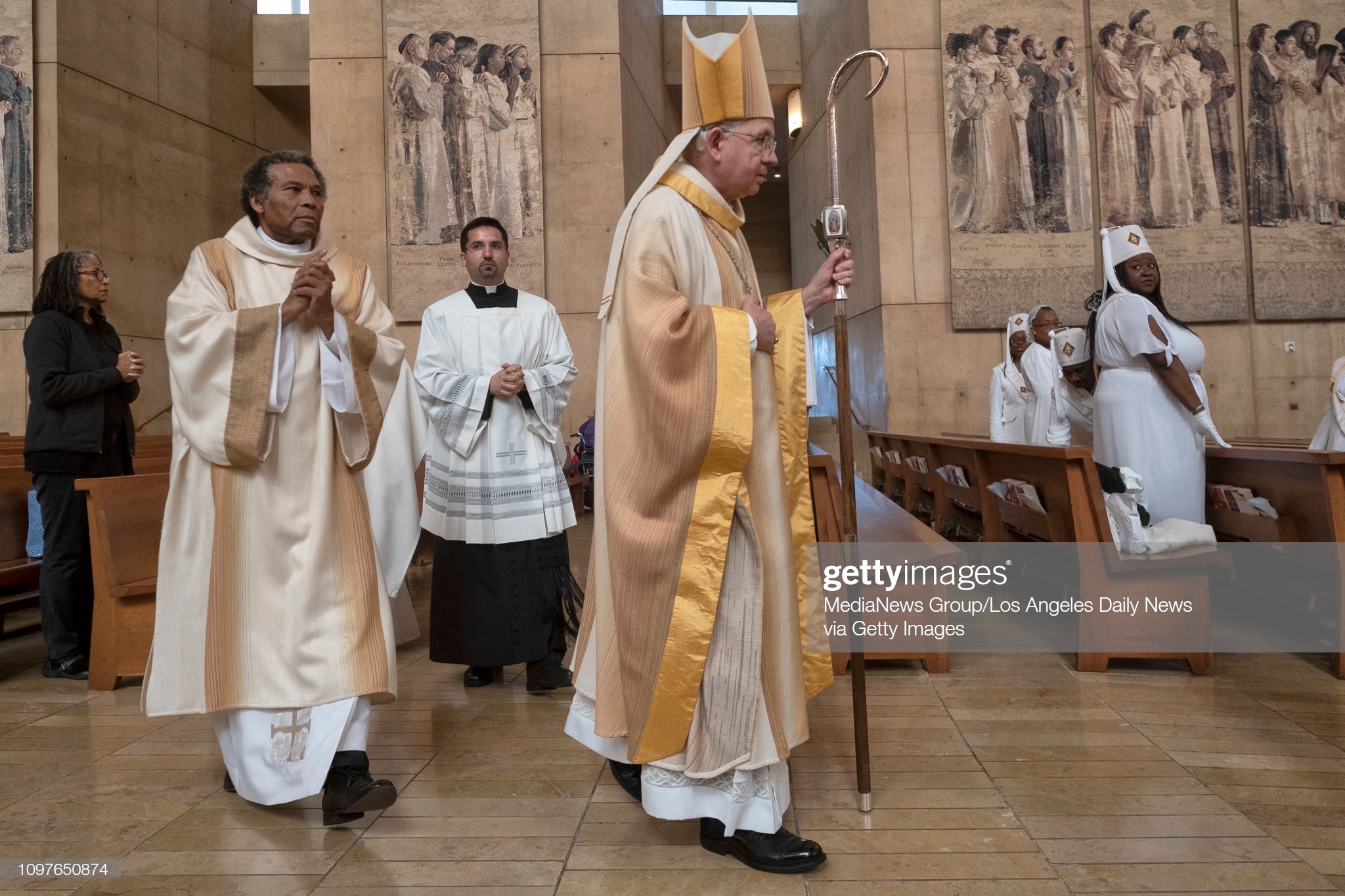 L.A-Archbishop-Gomez L.A-Archbishop-Gomez