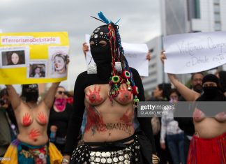 In Pictures – Latin America Commemorates International Day for the Elimination of Violence Against Women chile-women-protest