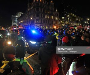 17 Jamaicans Deported From UK On Controversial Charter Flight jamaicans-rally-outside-downing-street