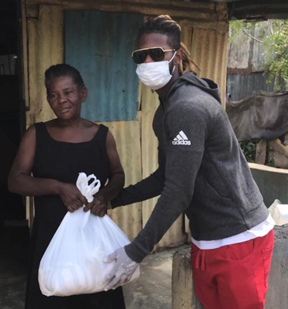 Raimel-Tapia-covid-19-donation Raimel-Tapia-covid-19-donation