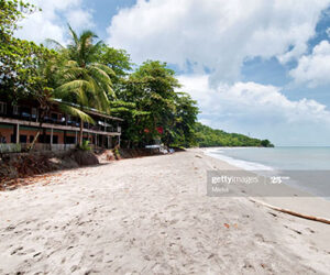 Caribbean Business And Finance Report empty-caribbean-beaches