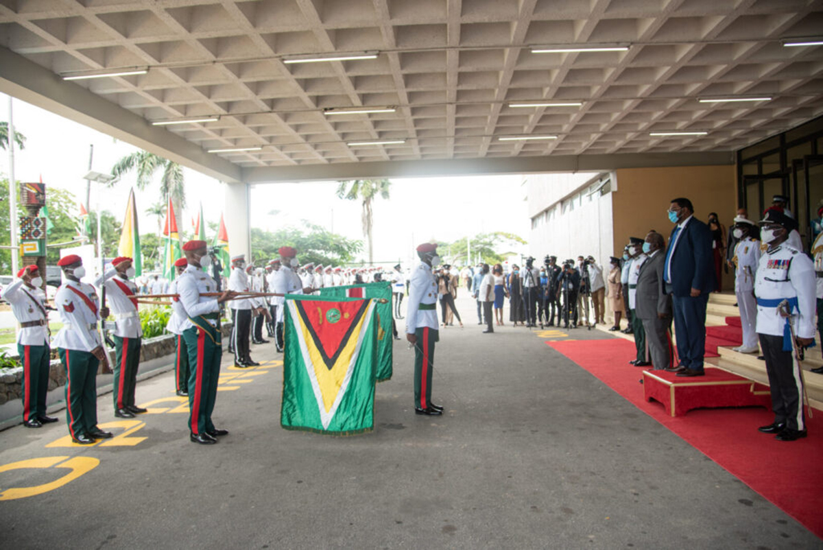 New Government Keeps Former Coalition Foreign Affairs Minister In