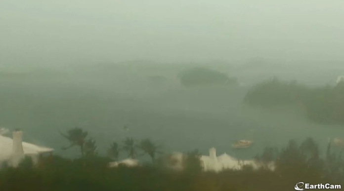 bermuda-hurricane-paulette