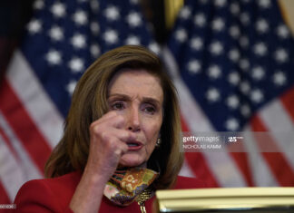 trumps-america-pelosi-war