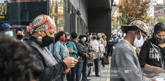 brooklyn-early-voters-barclays-center