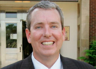 Long-island-principal-john-Holian