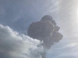 saint-vincent-volcano-erupts-2021