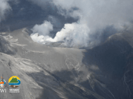 saint-vincent-volcano-steaming