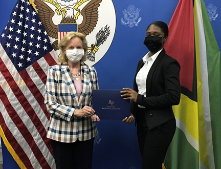 Ambassador-Lynch-congratulates-Emmanuela-Desir