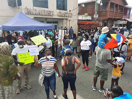 anti-vax-protests-antigua