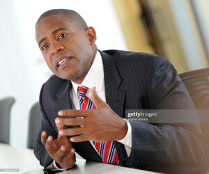 Jamaican-Roots Founder Shuts Down Ozy Media After NY Times Expose ozy-media-carlos-watson-is-of-Jamaican-roots