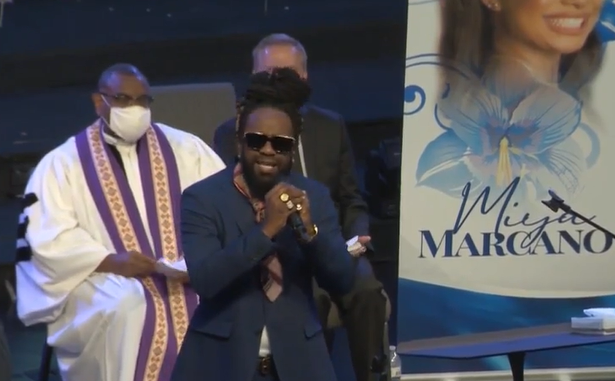 lyrikal-perfoming-at-miya-marcano-funeral