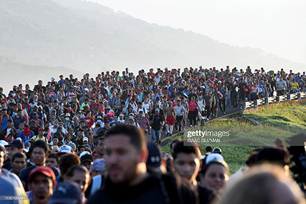 migrants-in-mexico-caravan