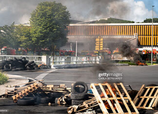 guadeloupe-riots