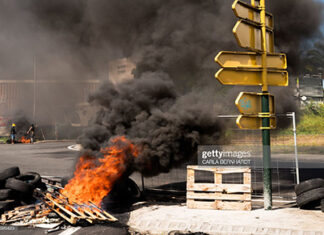 guadeloupe-protest-2021