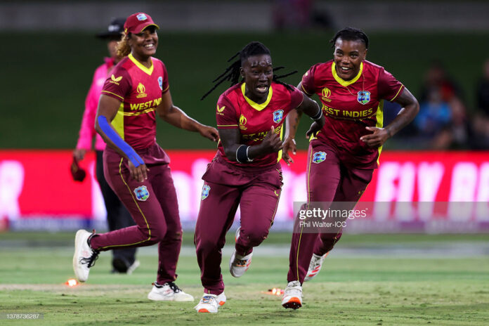 windies-women-celebrate-win