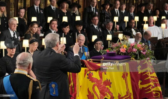 queen-funeral queen-funeral