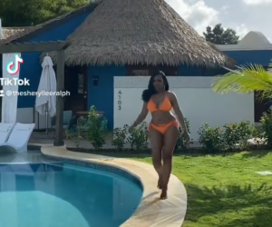 Caribbean American Emmy Winning Star For Rihanna’s Fashion Show sheryl-lee-ralph-bikini