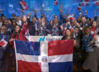 Dominican Americans Celebrate Independence With Ringing Of NASDAQ Bell dr-nasdaq-bell-ringing-2023