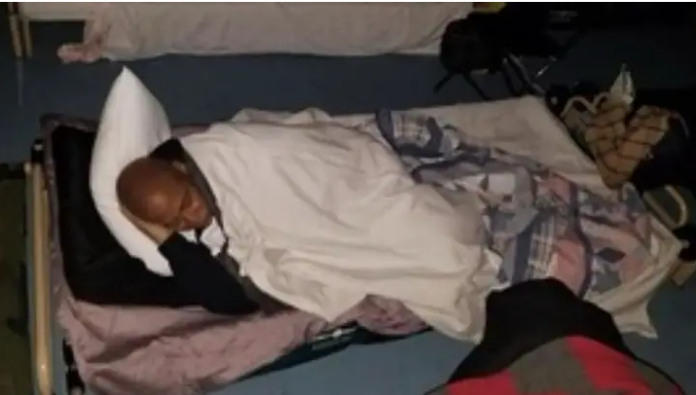 ericadams-sleeps-in-nyc-shelter