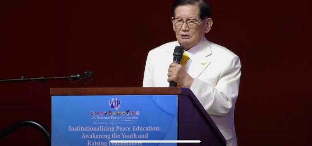 Chairman Lee Man-hee of Heavenly Culture, World Peace, Restoration of Light, (HWPL)