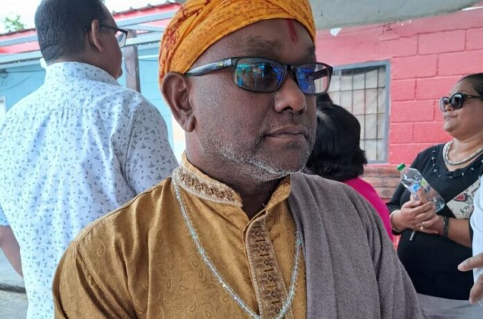 Pundit Satyanand Maharaj of Arangue Pundit Satyanand Maharaj of Arangue