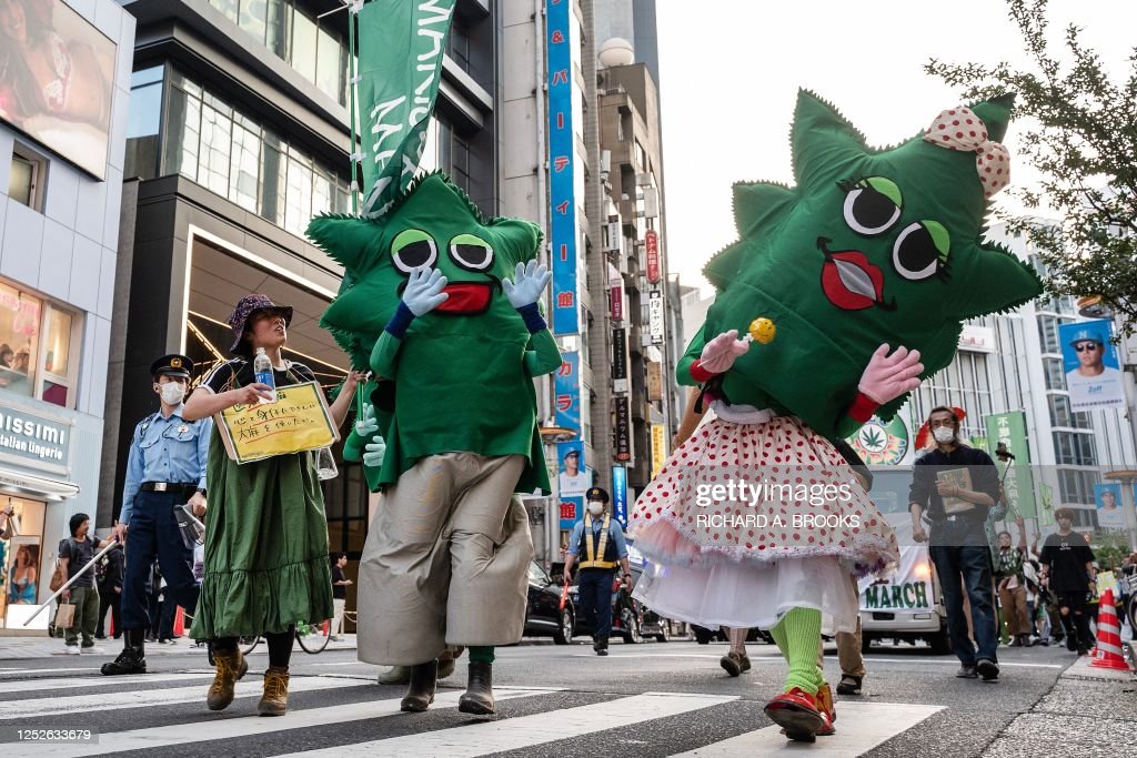 weed-protest-in-japan