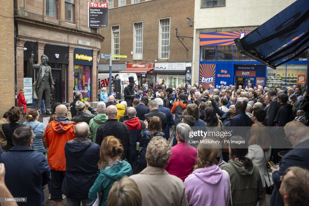 belfast-statue-to-frederick-douglas belfast-statue-to-frederick-douglas