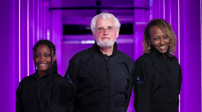 caribbean-mother-and-daughter-heading-to-space