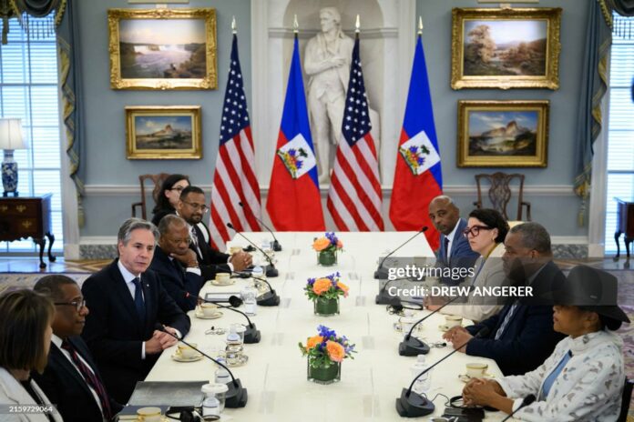 us-secretary-of-state-with-new-haiti-pm us-secretary-of-state-with-new-haiti-pm