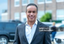 Son Of Caribbean Immigrants Named Co-Anchor of ‘CBS Evening News’ caribbean-american-Maurice DuBois