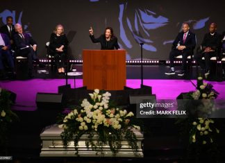 kamala-harris-at-sheila-jackson-lee-funeral