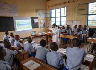 why-investing-in-poor-countries-is-a-smart-investment