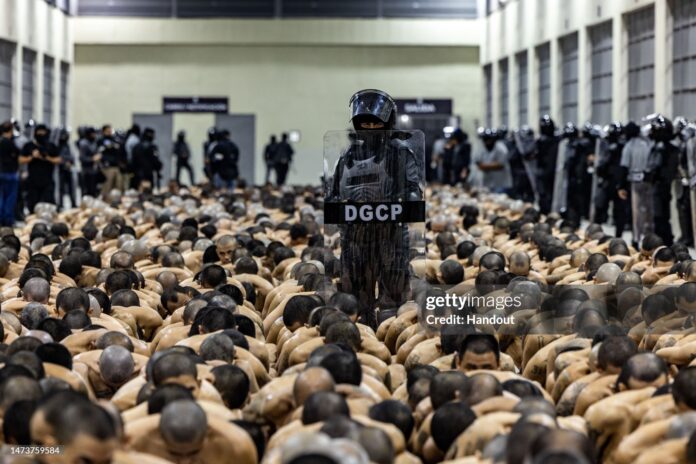 el-salvador-prison