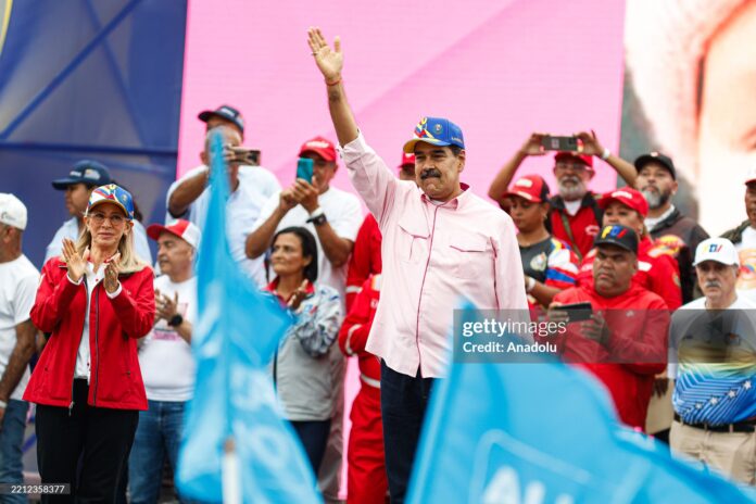 maduro-at-a-may1st-rally-remains-defiant maduro-at-a-may1st-rally-remains-defiant